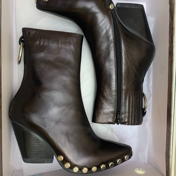 Jeffrey Campbell Shoes - NWT Jeffery Campbell Women's 5.5 Metallic Black Leather Walton Studded Bootie
